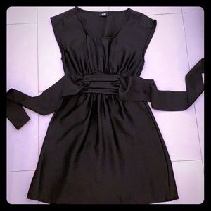Black H&M summer dress